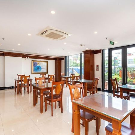 Silk Hong Ha Airport Hotel 胡志明市 外观 照片