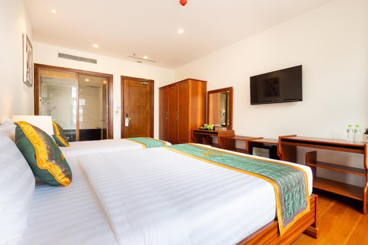 Silk Hong Ha Airport Hotel 胡志明市 外观 照片