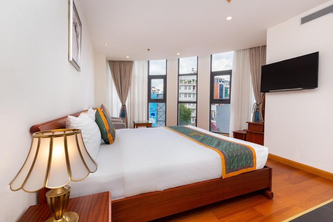 Silk Hong Ha Airport Hotel 胡志明市 外观 照片